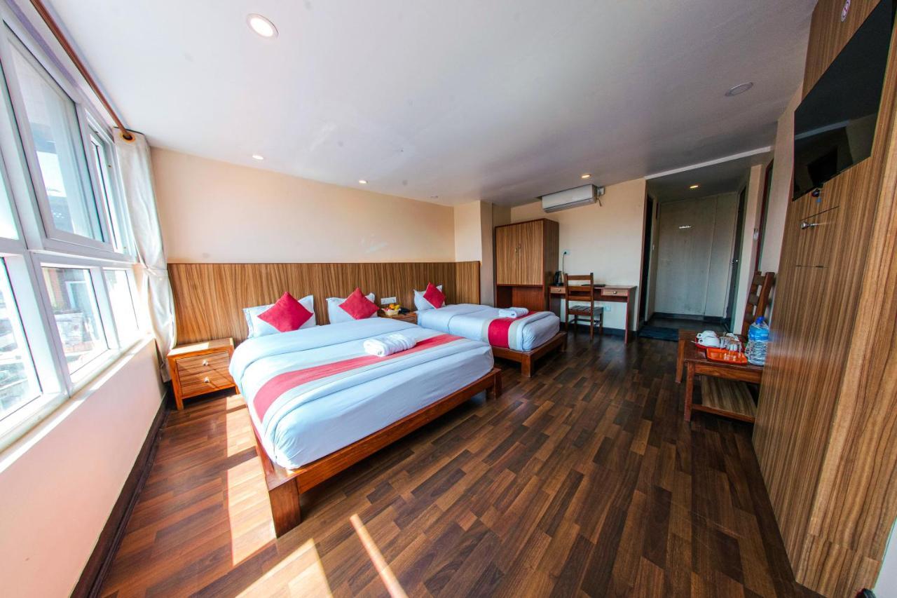 Hotel Chhimeki Катманду Екстериор снимка