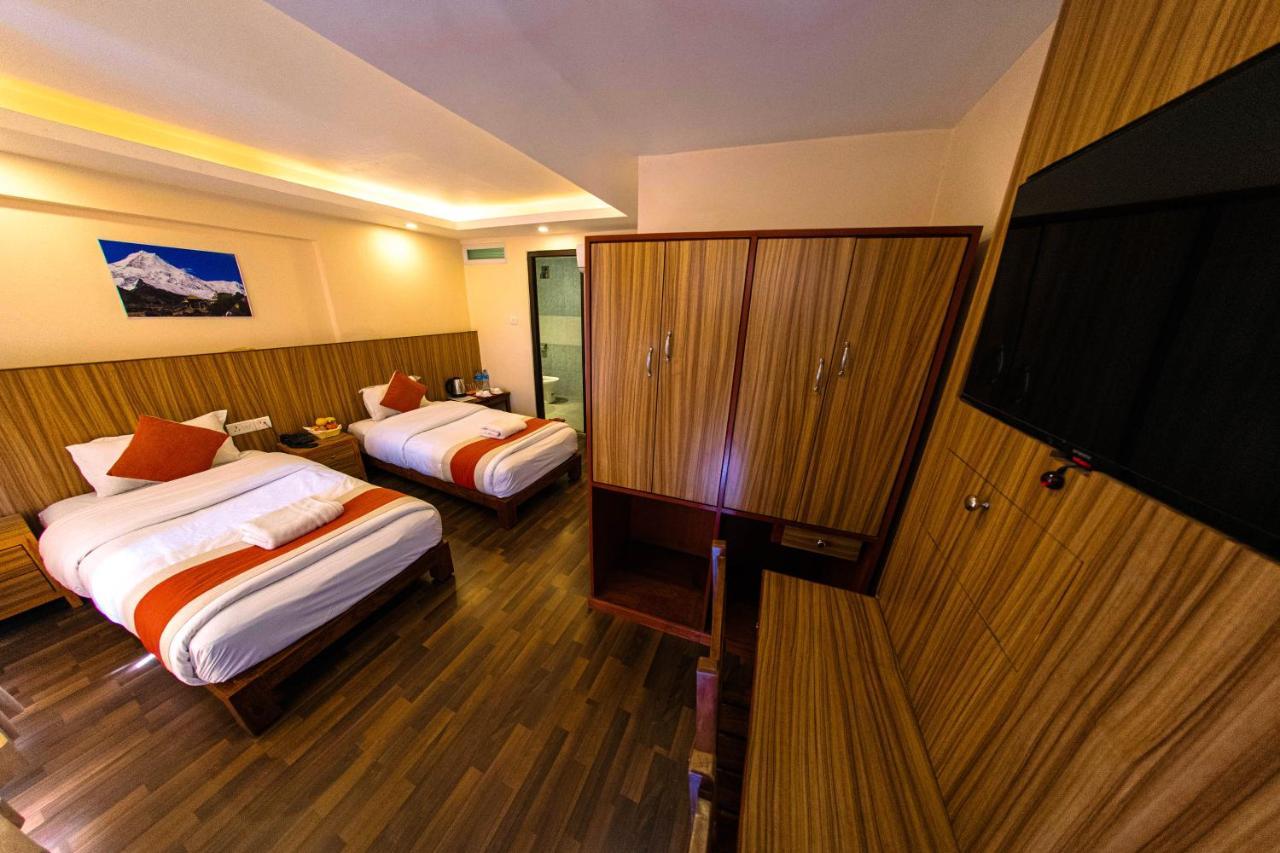 Hotel Chhimeki Катманду Екстериор снимка
