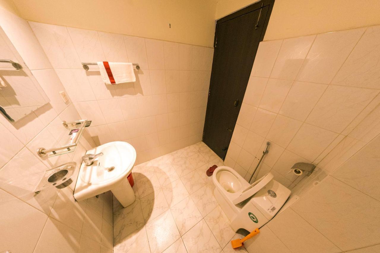 Hotel Chhimeki Катманду Екстериор снимка