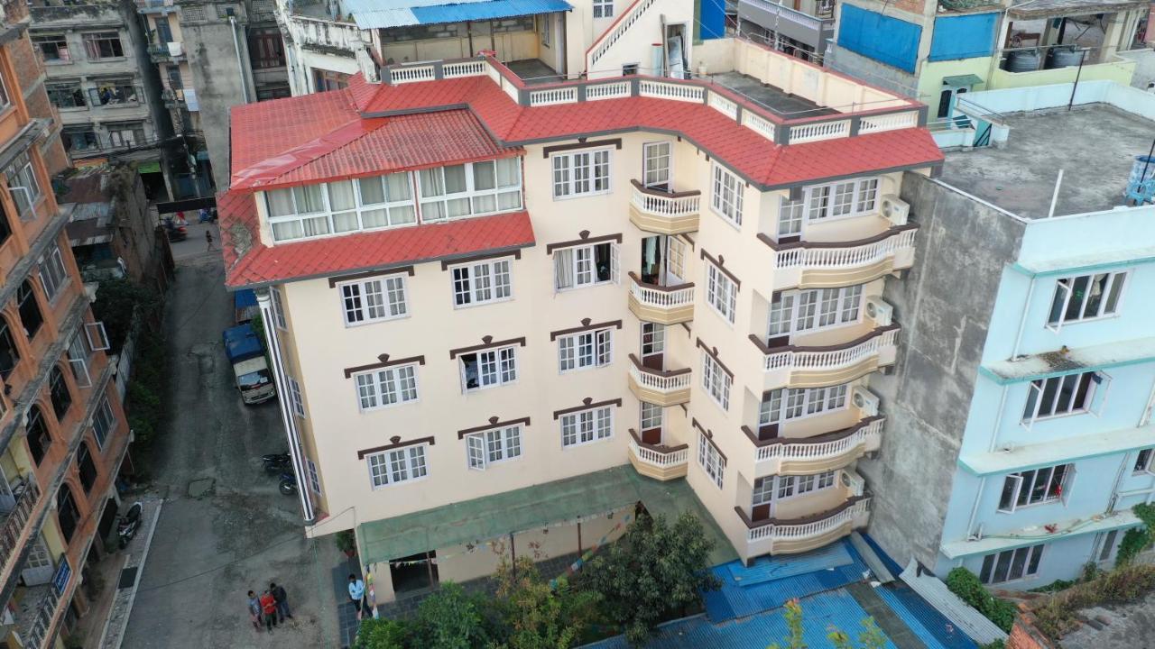 Hotel Chhimeki Катманду Екстериор снимка