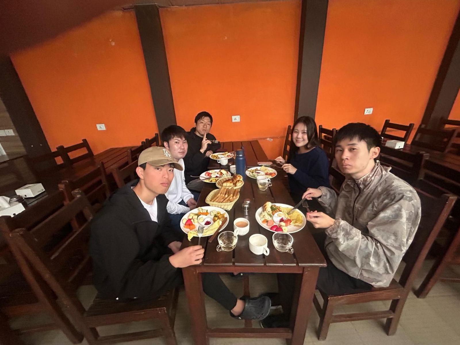 Hotel Chhimeki Катманду Екстериор снимка